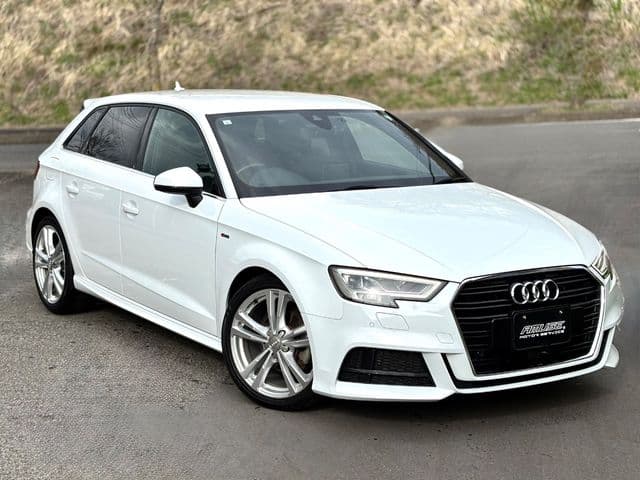 AUDI