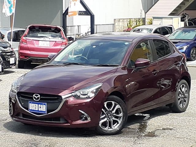 Car image 1