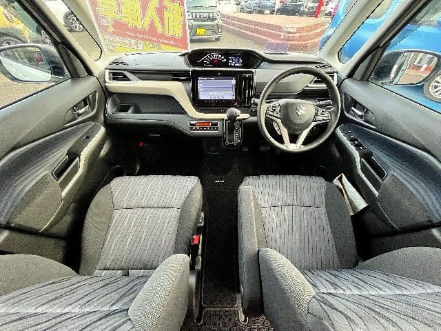 Car thumbnail 2