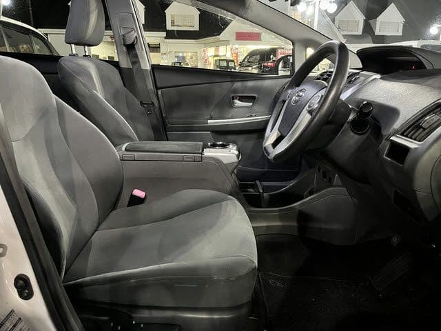 Car thumbnail 4
