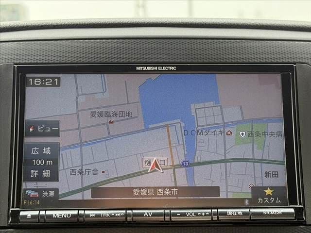 Car thumbnail 3