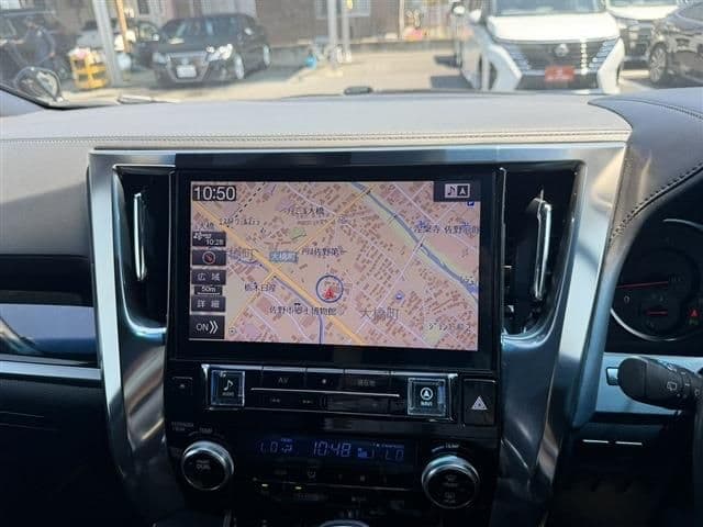 Car thumbnail 3