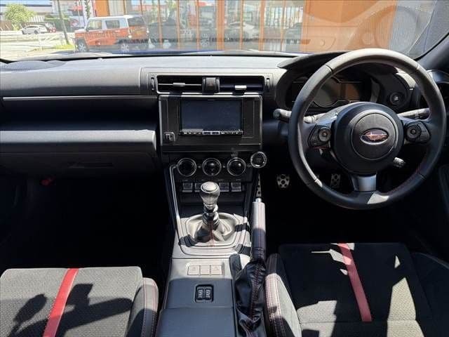 Car thumbnail 2