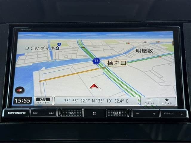 Car thumbnail 3