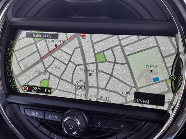 Car thumbnail 4