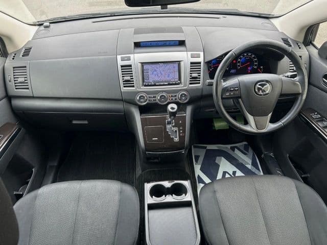 Car thumbnail 2