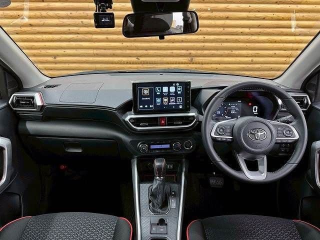 Car thumbnail 3