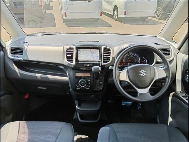 Car thumbnail 3