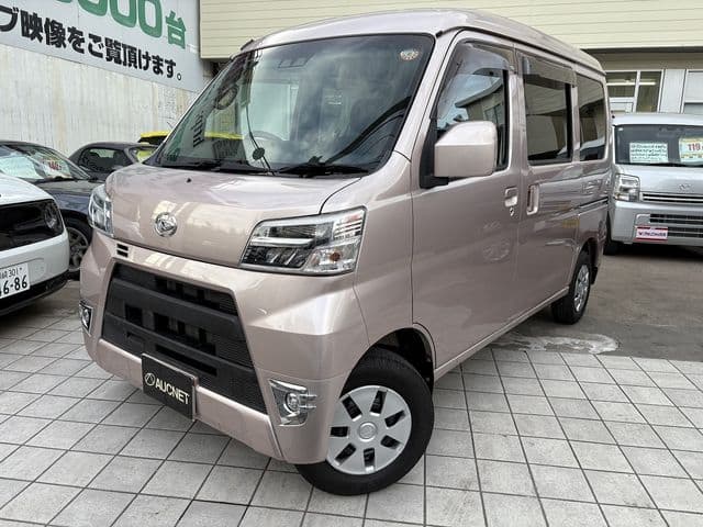 Car image 1