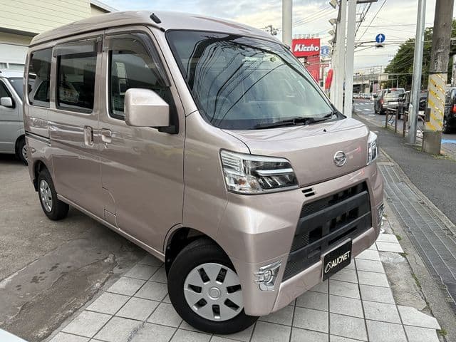 Car thumbnail 3