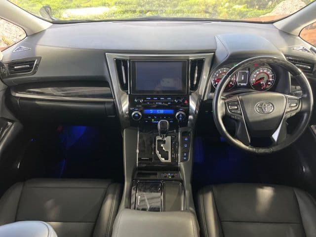 Car thumbnail 2