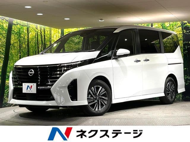NISSAN