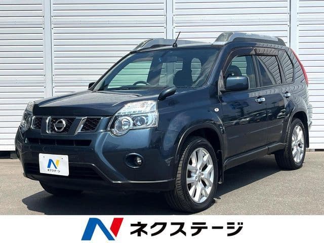 NISSAN