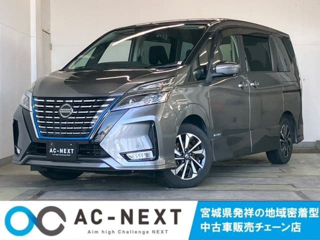 NISSAN