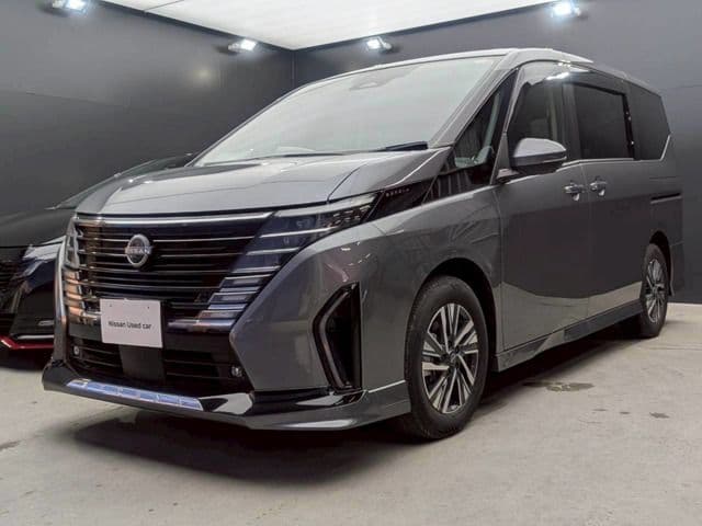 NISSAN