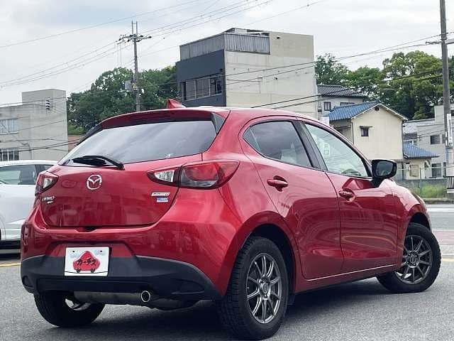 Car thumbnail 3