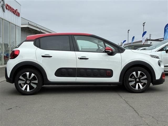 Car thumbnail 4
