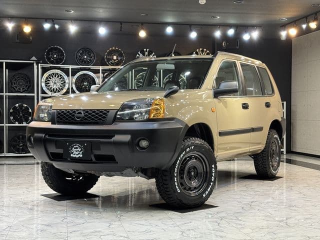 NISSAN
