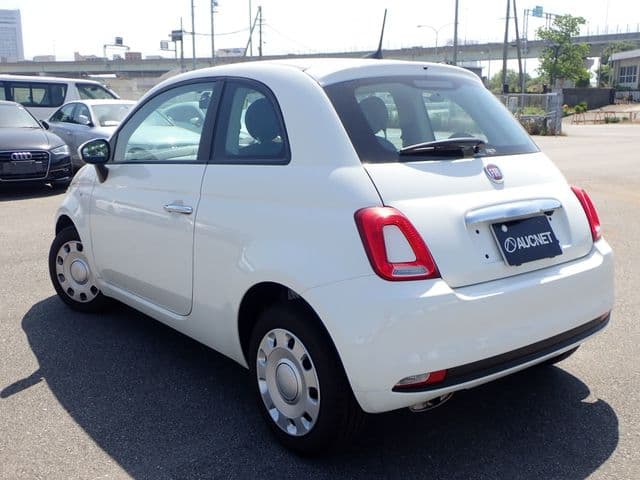 Car thumbnail 3