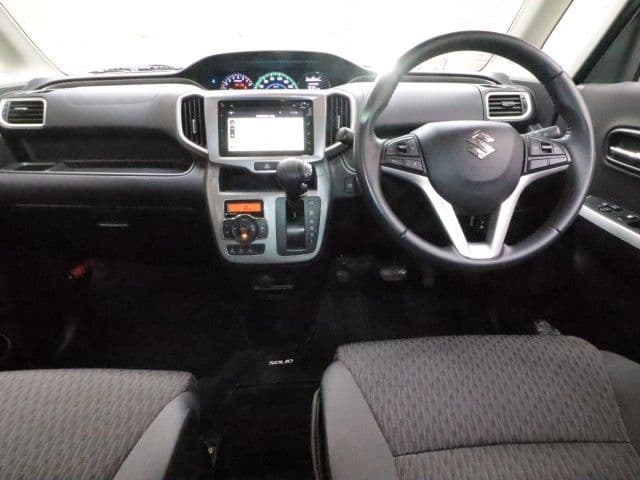Car thumbnail 3