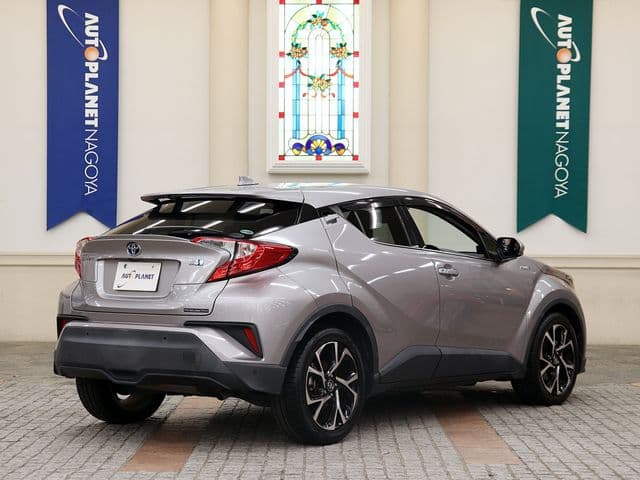 Car thumbnail 3