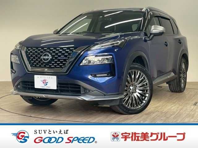 NISSAN