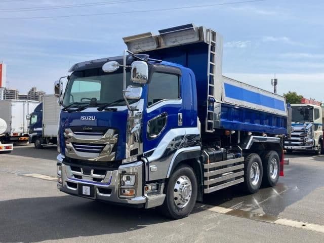 ISUZU