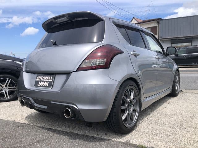 Car thumbnail 2