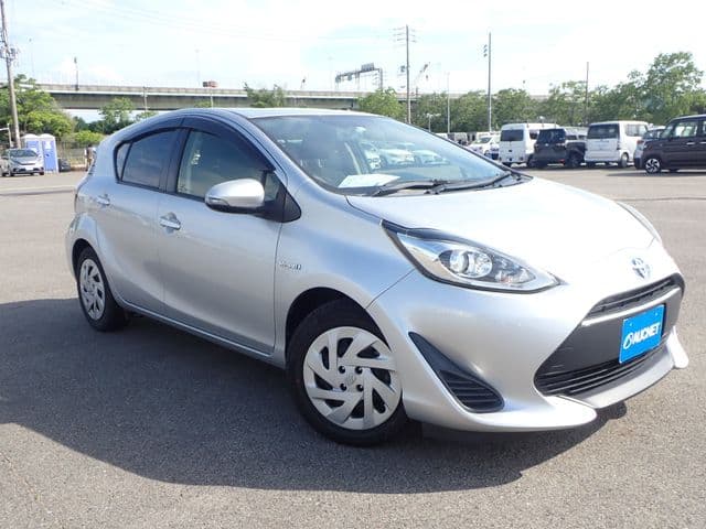 Car image 1