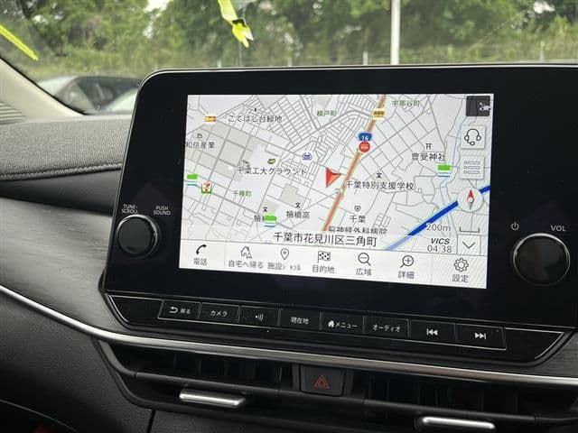Car thumbnail 4