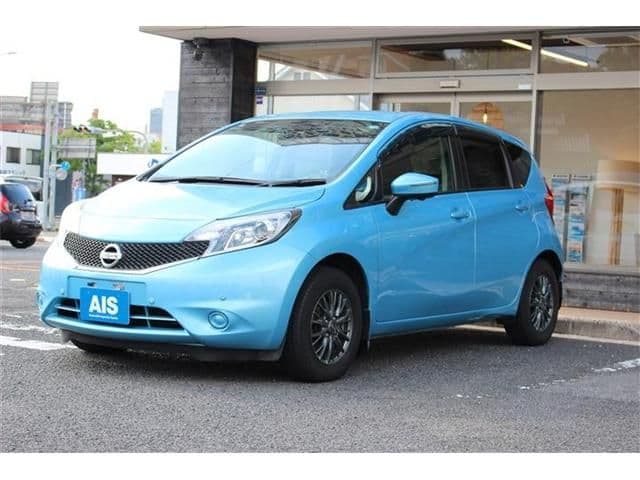 NISSAN