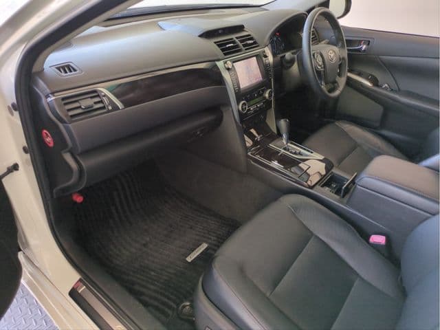 Car thumbnail 3