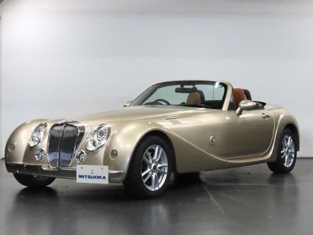MITSUOKA