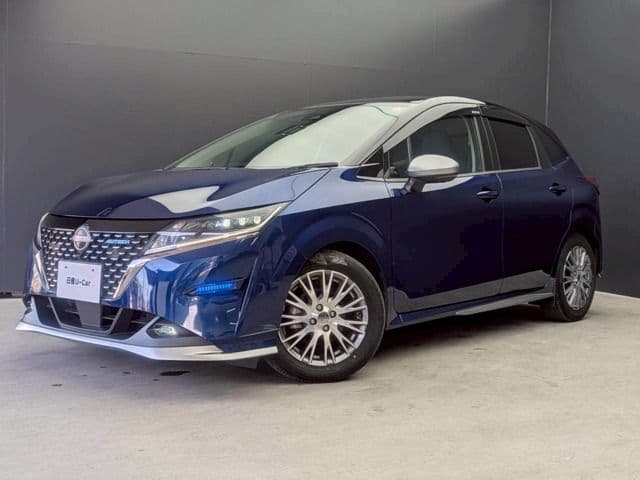 NISSAN