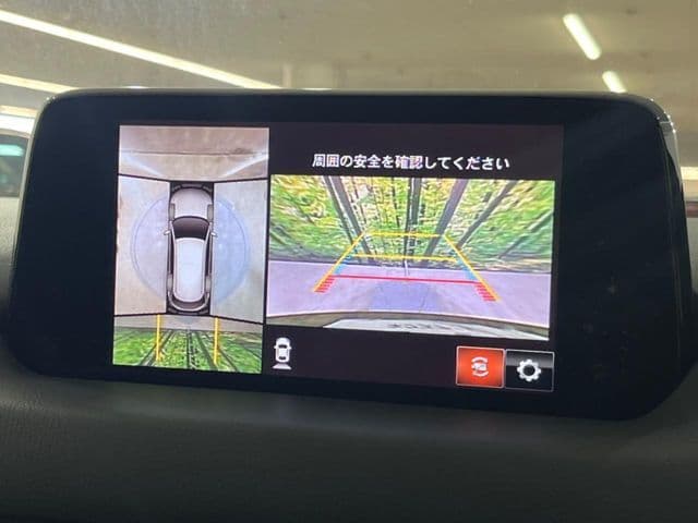 Car thumbnail 4