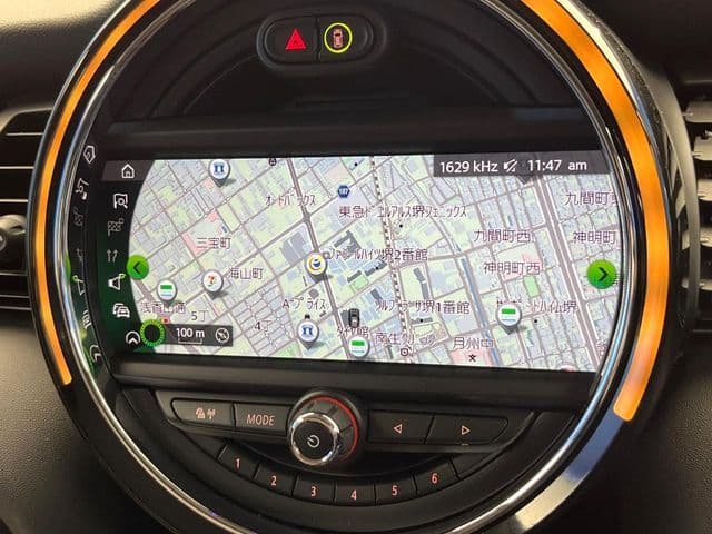 Car thumbnail 4