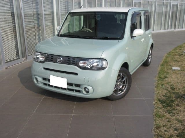 NISSAN