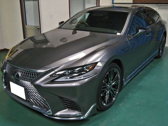 Car thumbnail 3