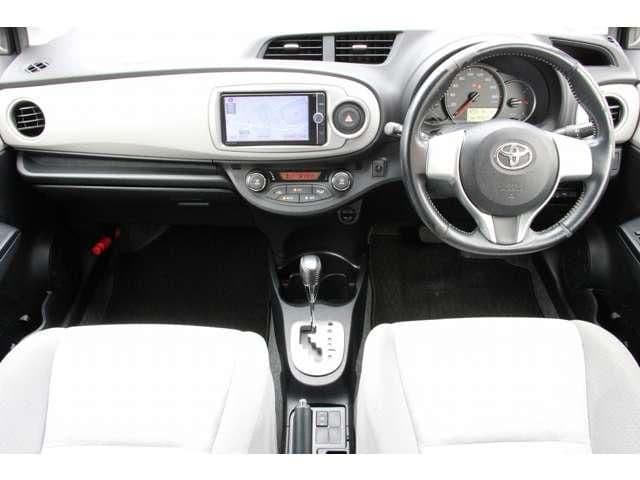 Car thumbnail 2