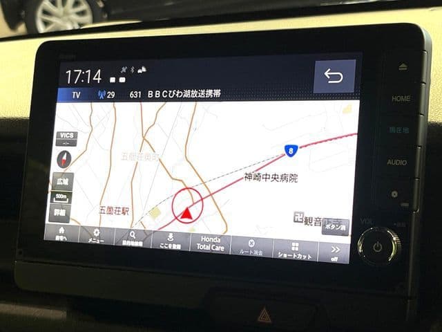 Car thumbnail 3