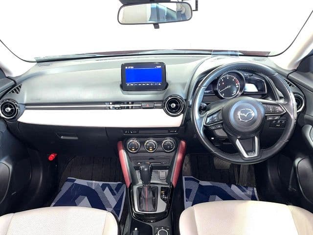 Car thumbnail 2