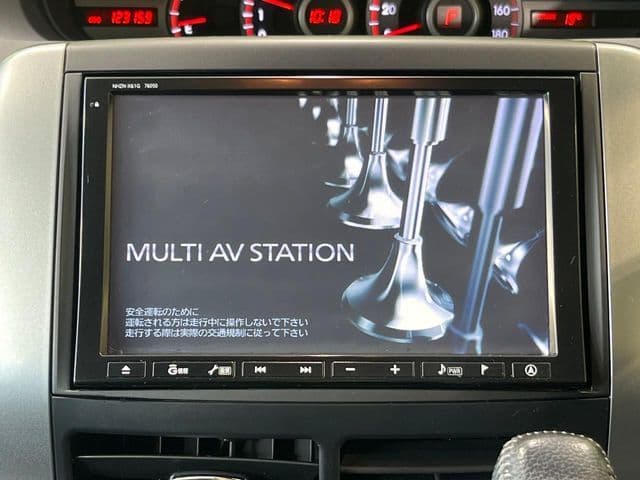 Car thumbnail 3