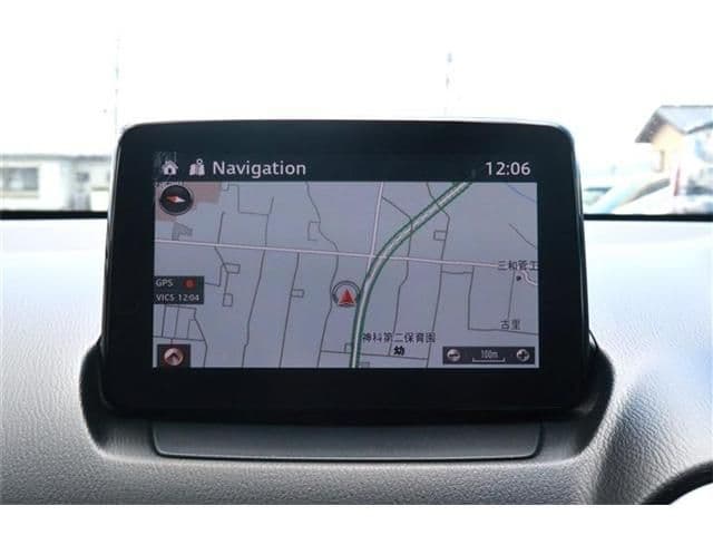 Car thumbnail 3
