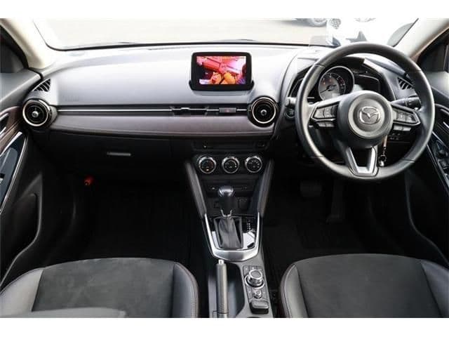 Car thumbnail 2