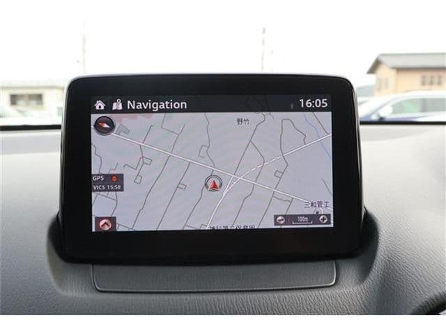 Car thumbnail 3