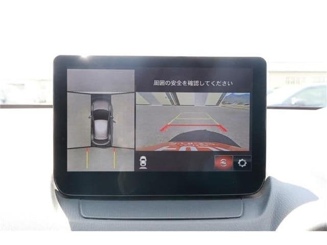 Car thumbnail 4