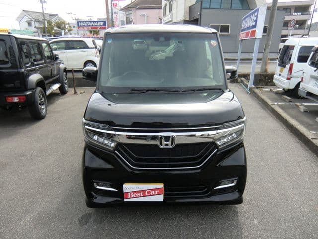 Car thumbnail 4