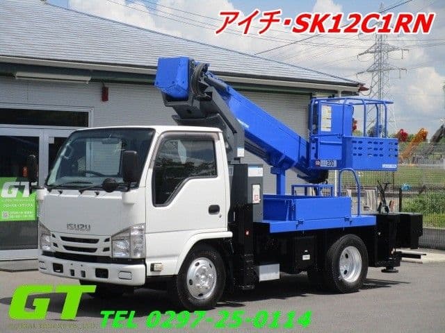 ISUZU