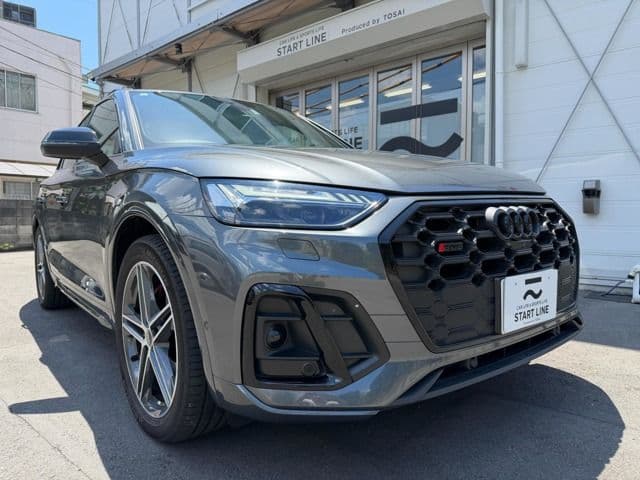AUDI