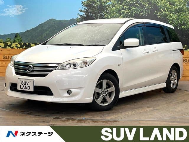 NISSAN